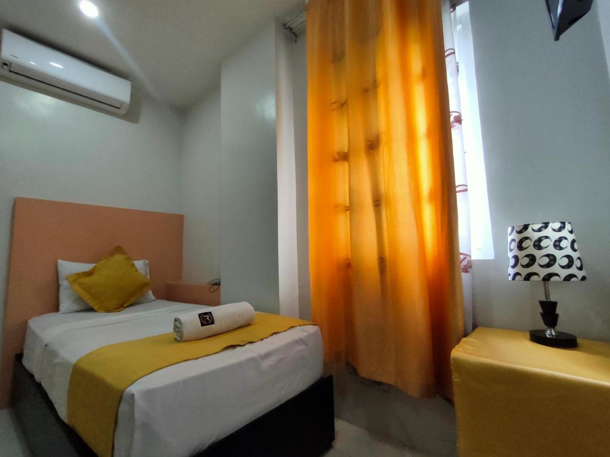 Villa Rosita Hotel Naga  Bagian luar foto