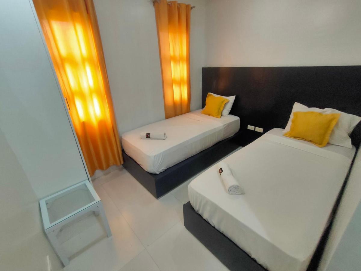 Villa Rosita Hotel Naga  Bagian luar foto