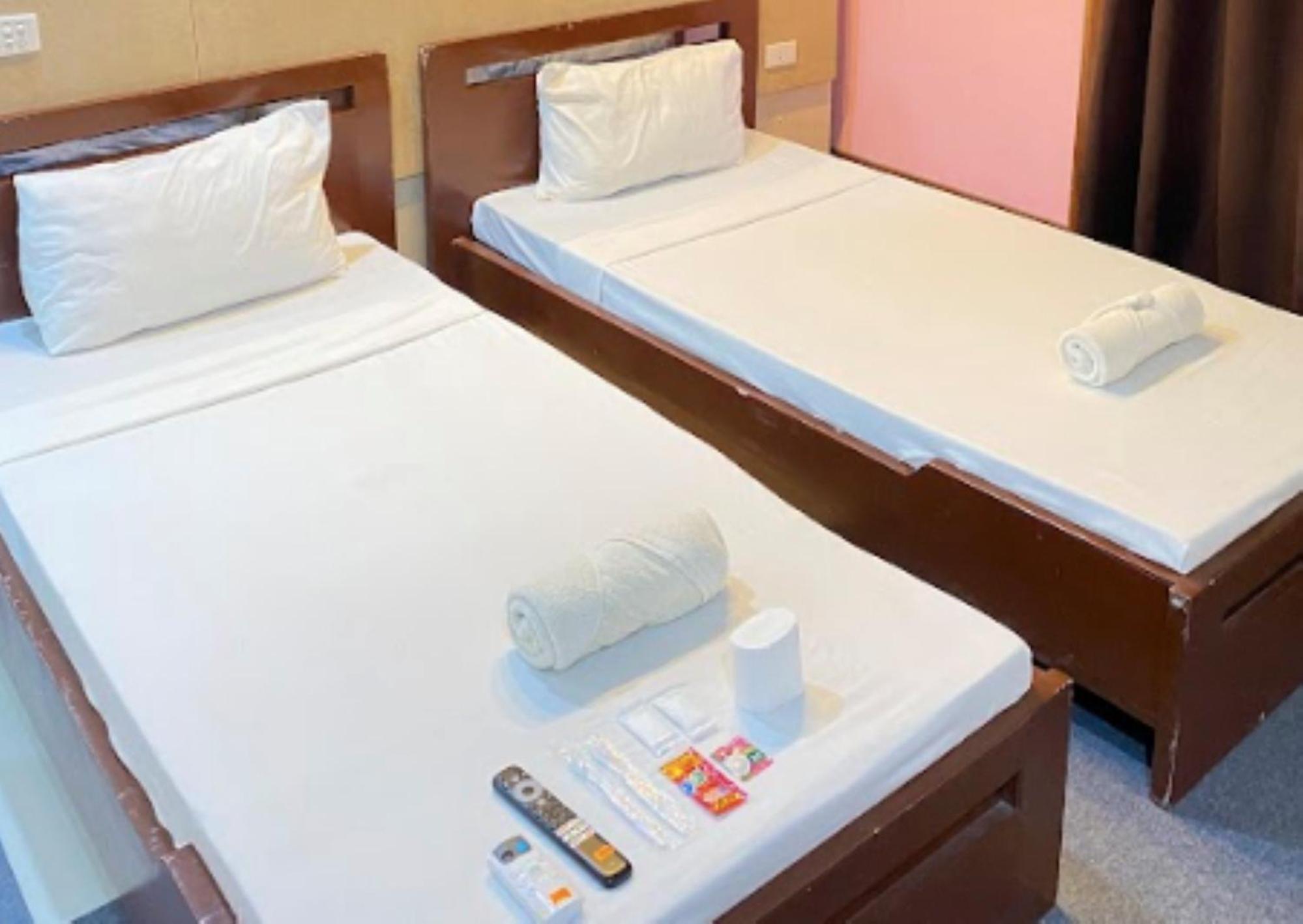 Villa Rosita Hotel Naga  Bagian luar foto