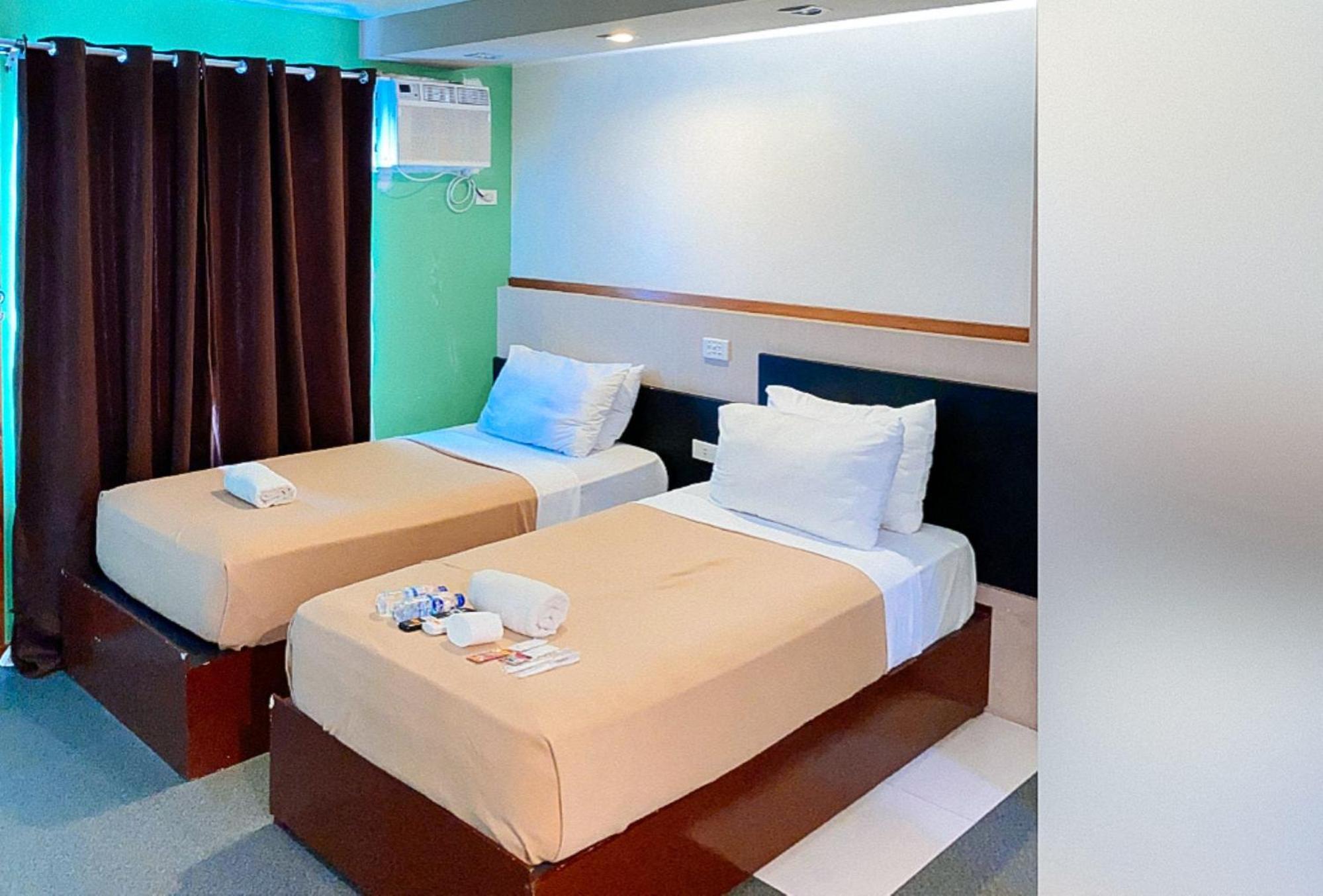 Villa Rosita Hotel Naga  Bagian luar foto